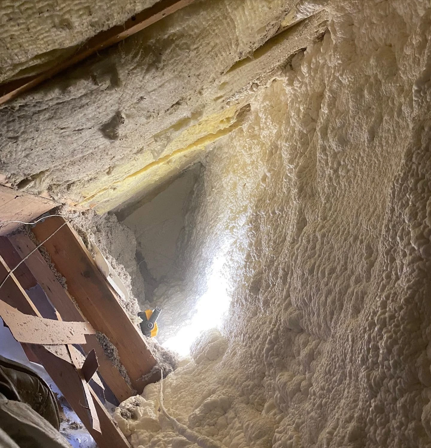 Open-cell spray foam performance in modern construction